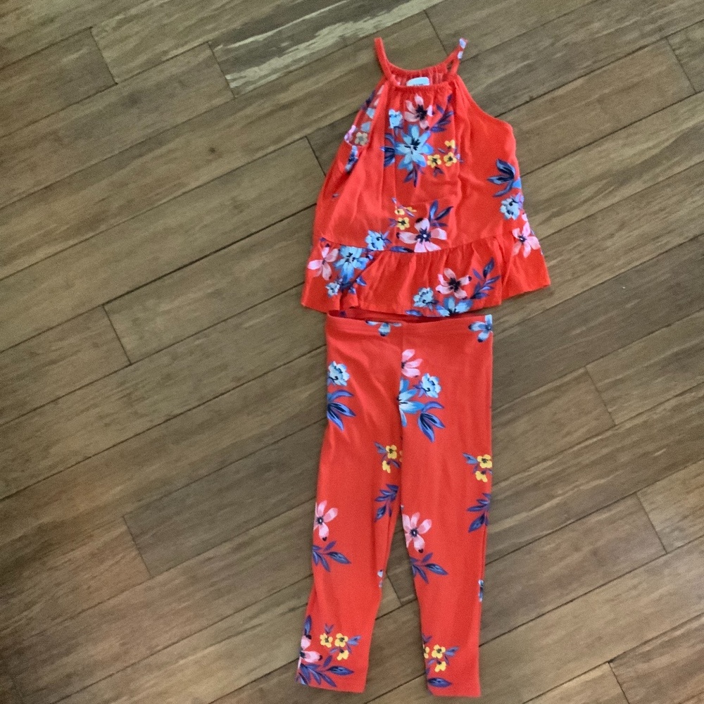 Girls size 6/7 old navy